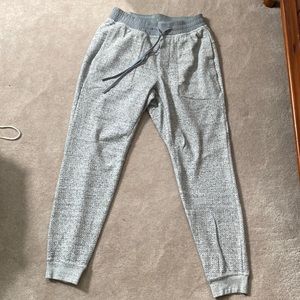 Lululemon Mens grey joggers size medium
